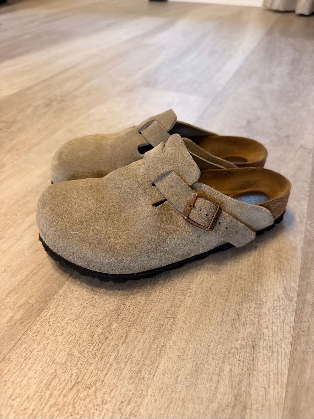 Birkenstock Women's Suede Clog Mule in Tan with Buckle